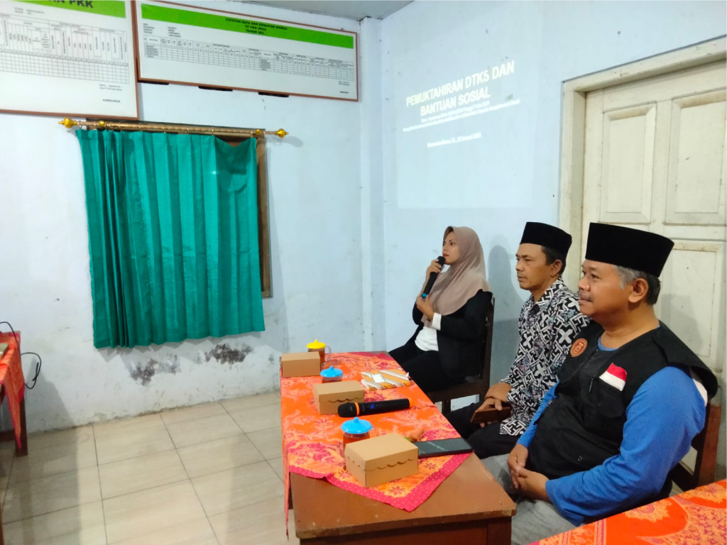 Musyawarah Desa (Musdes) Pemutakhiran Data Masyarakat Miskin
